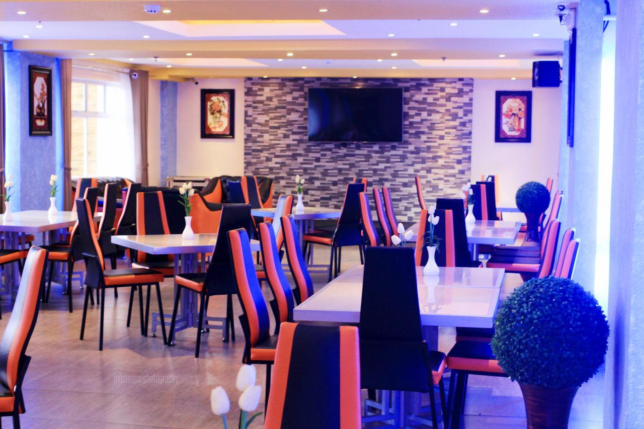 Tabaco Royal Mansion Hotel מראה חיצוני תמונה