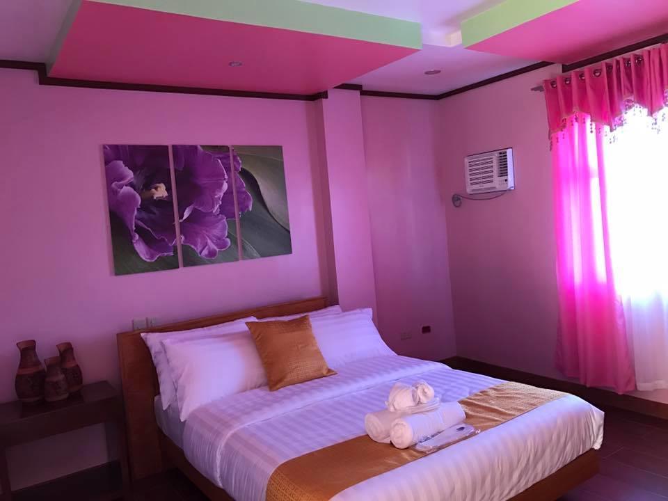 Tabaco Royal Mansion Hotel מראה חיצוני תמונה